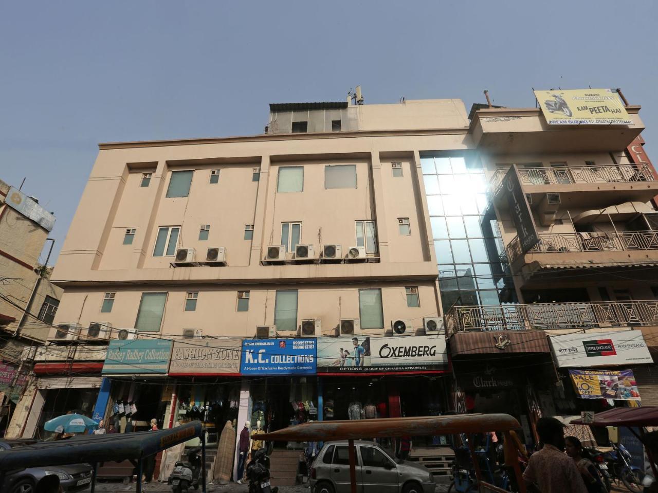 Hotel Clark Heights Nuova Delhi Esterno foto