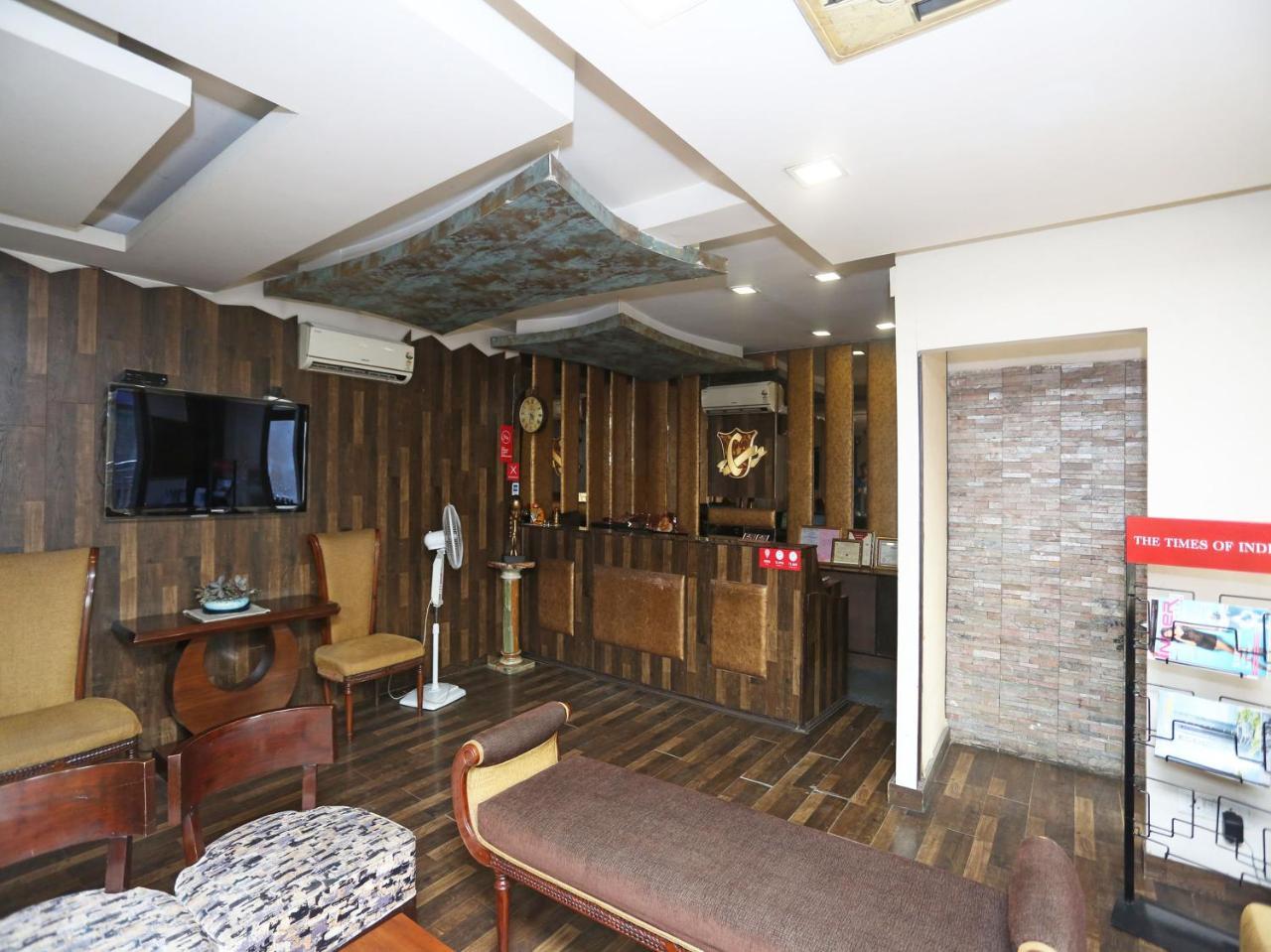 Hotel Clark Heights Nuova Delhi Esterno foto