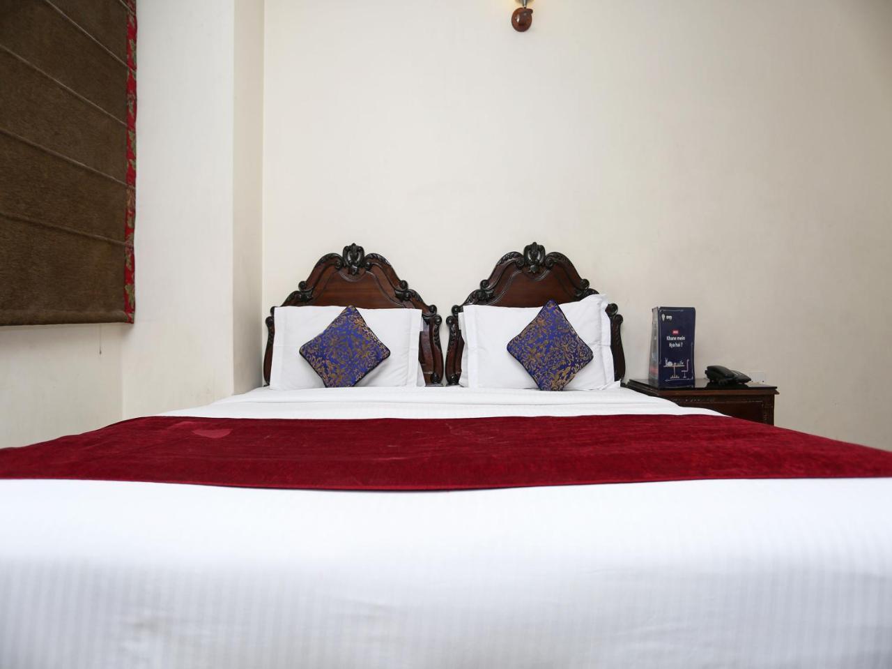 Hotel Clark Heights Nuova Delhi Esterno foto
