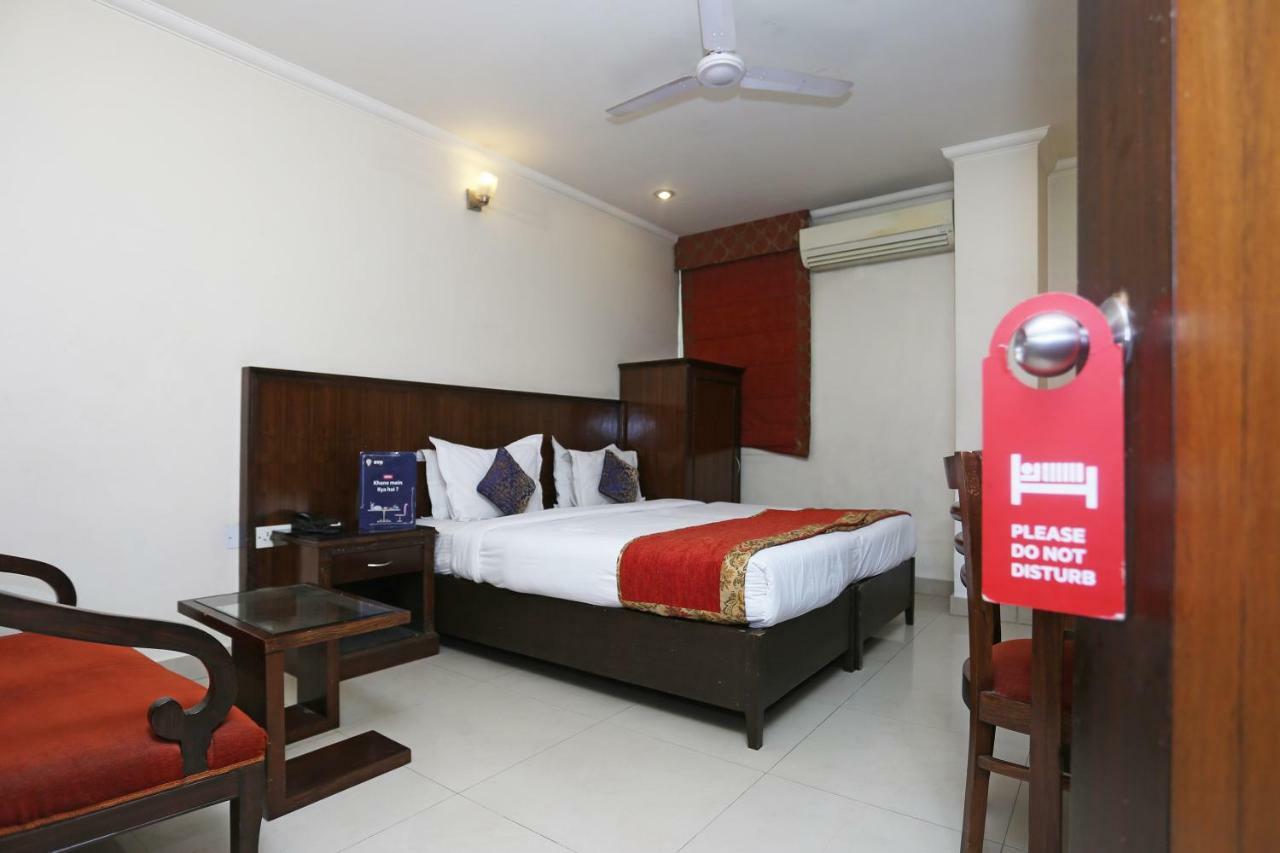 Hotel Clark Heights Nuova Delhi Esterno foto